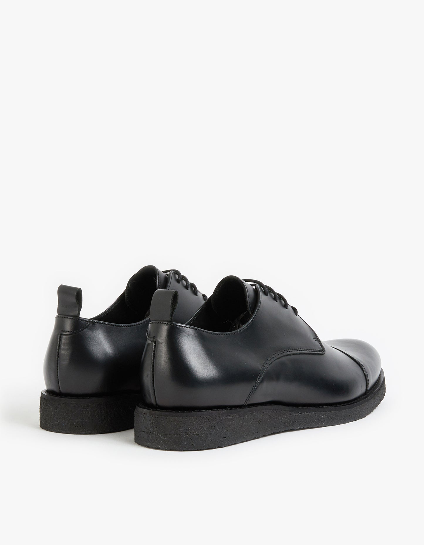 Lennon Derby - Black