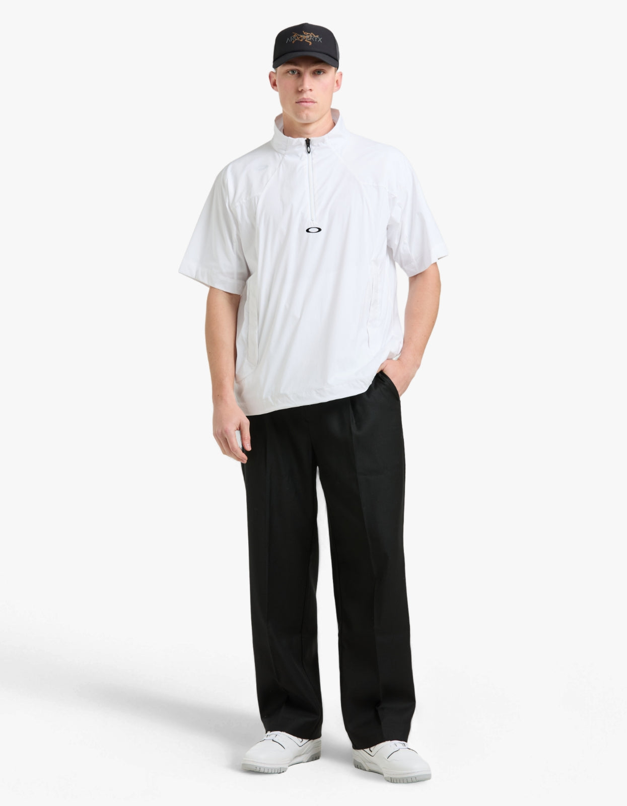 Oakley S/S Pullover Jacket - White