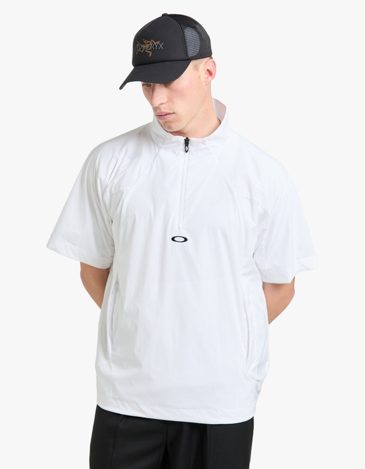 Oakley S/S Pullover Jacket - White