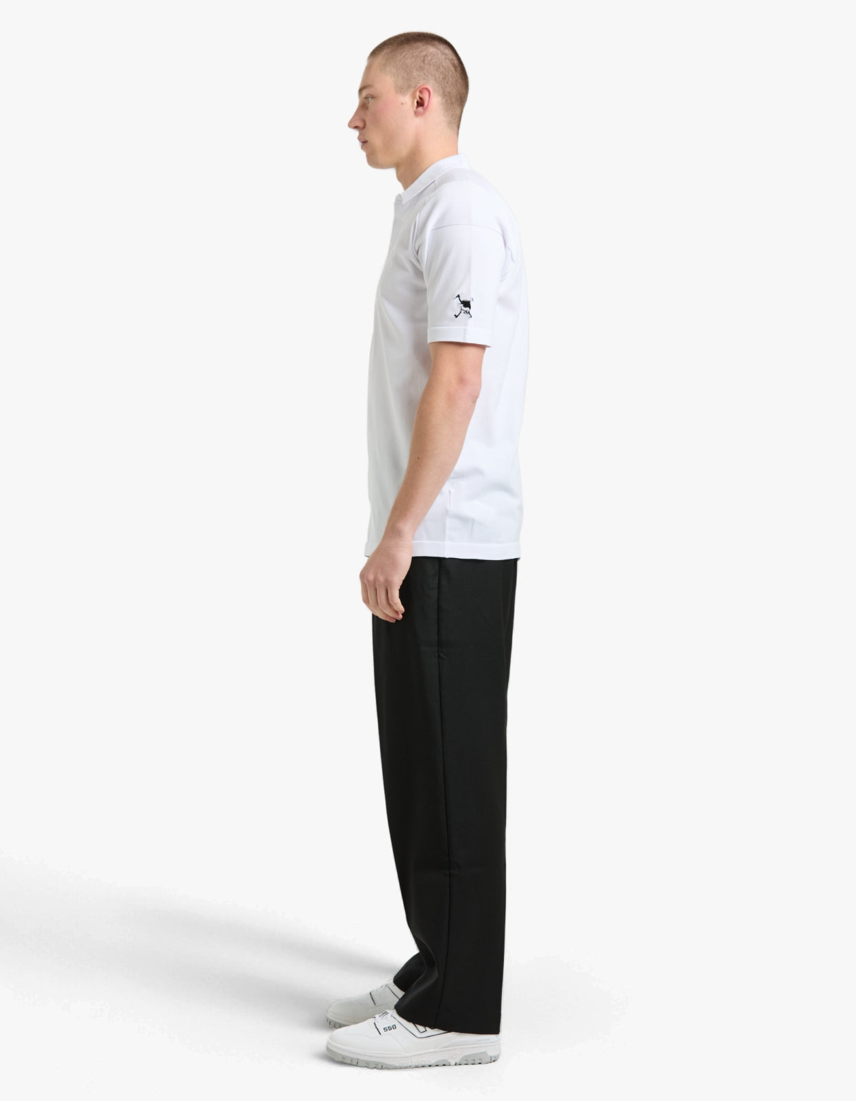 Skull Limber Sweater Polo Shirt - White