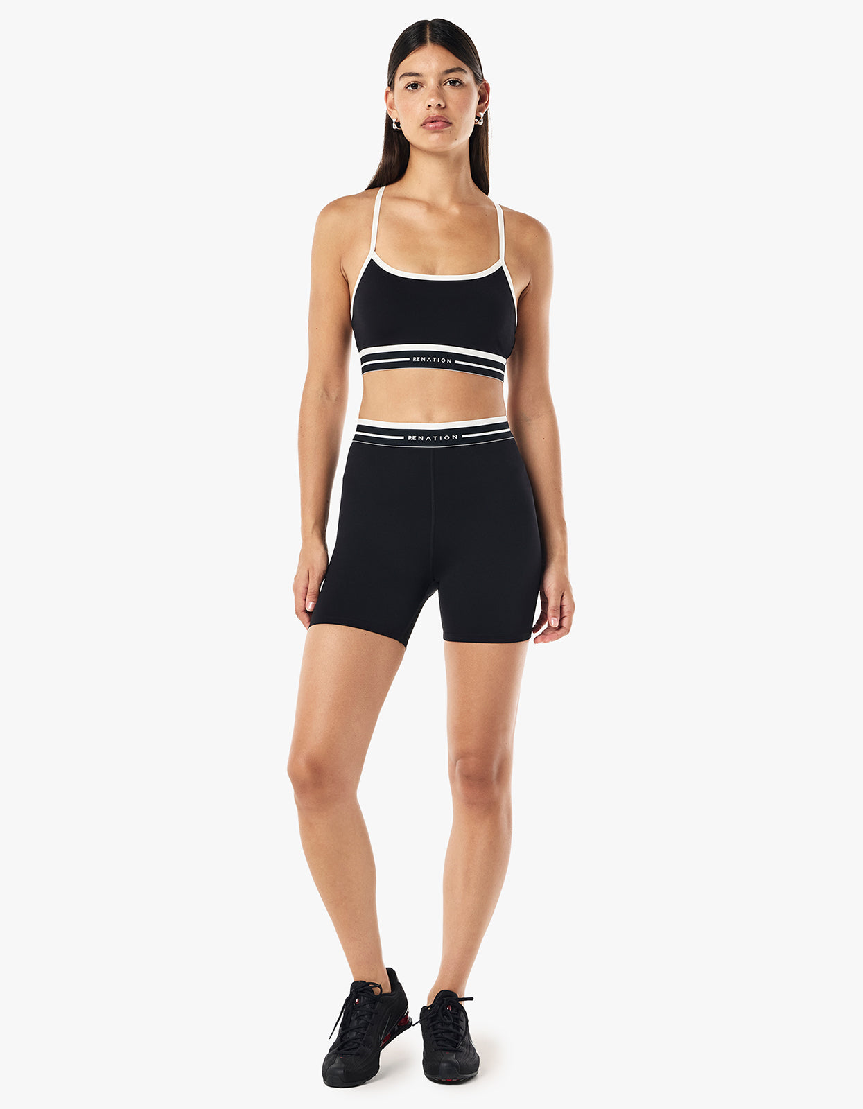 Advantage Sports Bra - Black / Whisper White