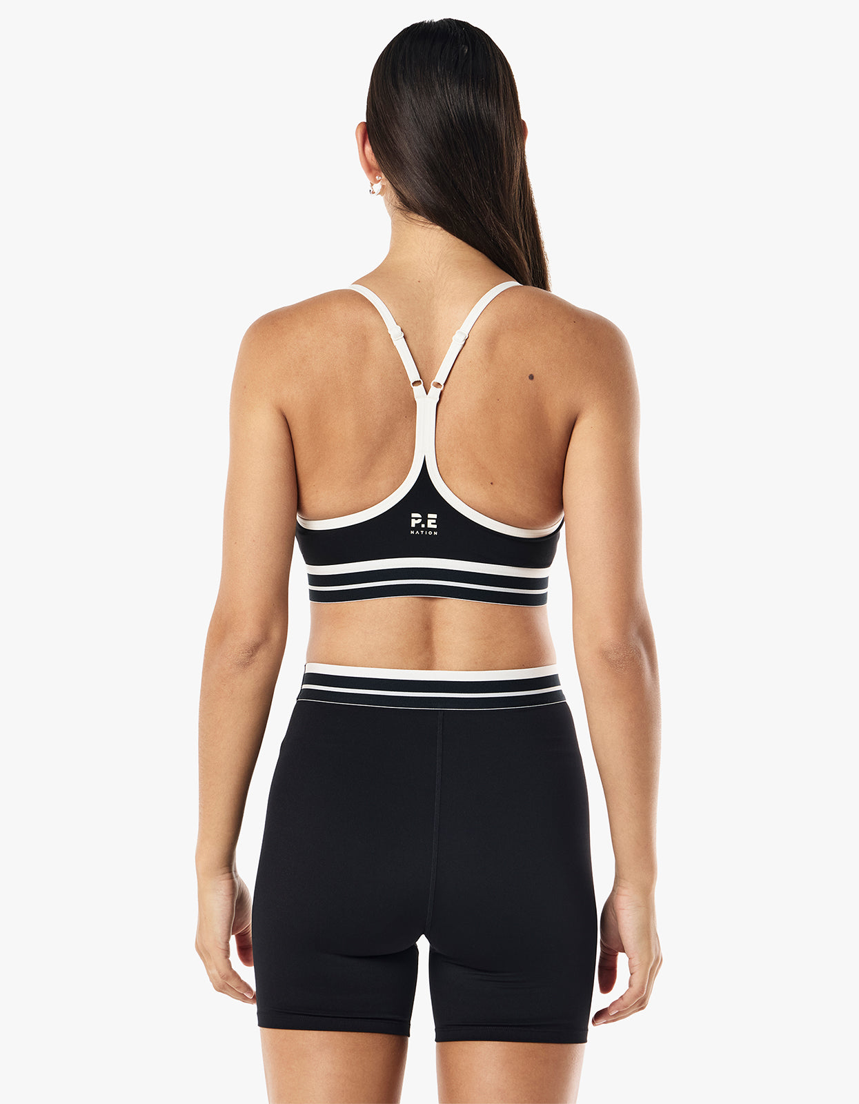 Advantage Sports Bra - Black / Whisper White