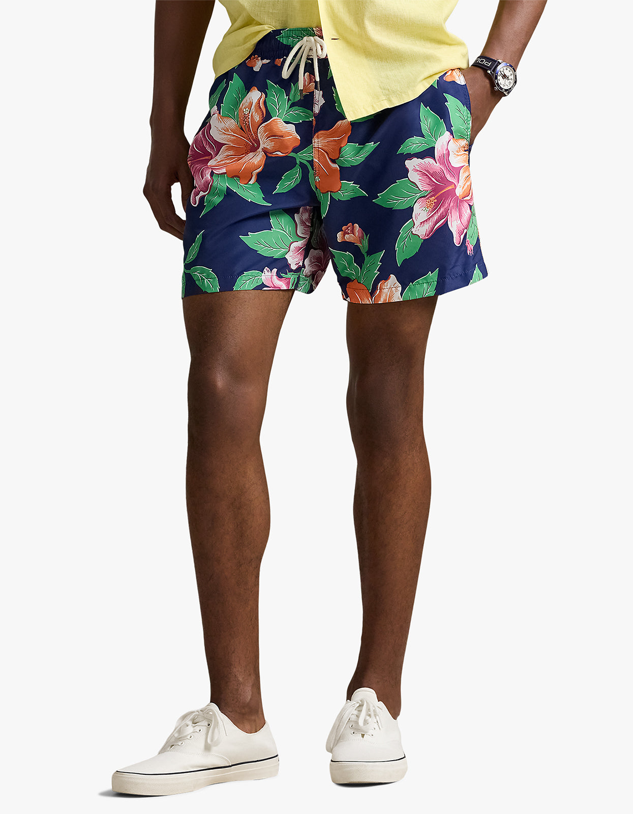 5.75 Inch Traveler Classic Swim Trunk - Iconic Hibiscus Navy