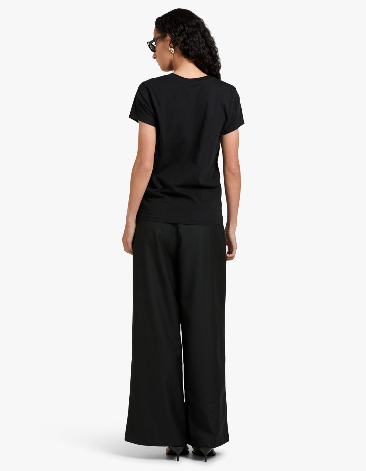 V Neck Short Sleeve T-Shirt - Black