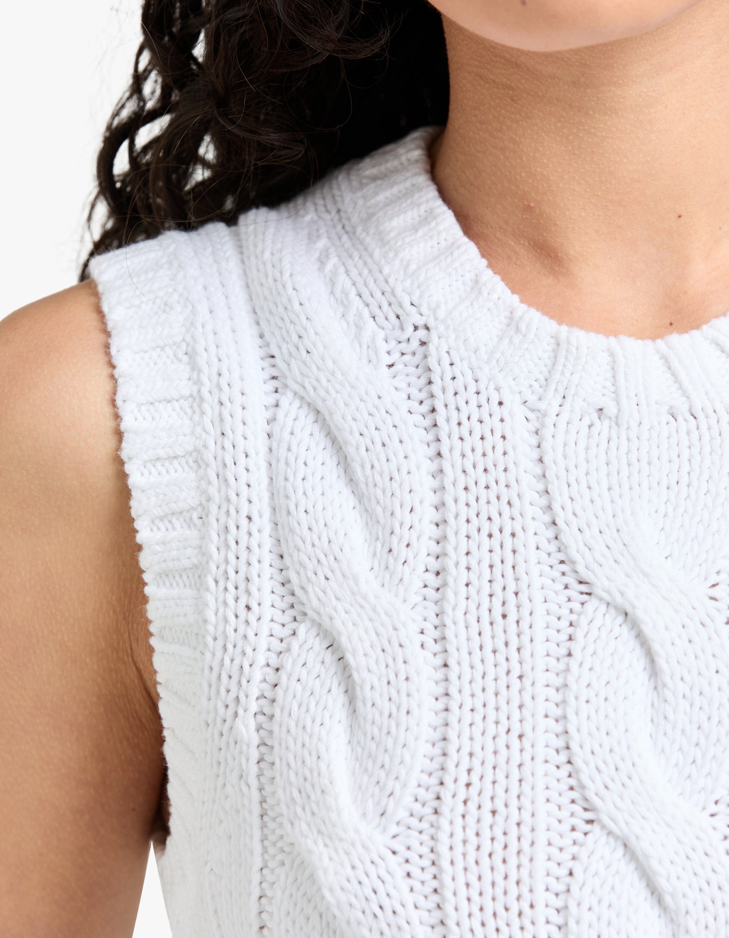 Cable Knit Cotton Cropped Vest - White