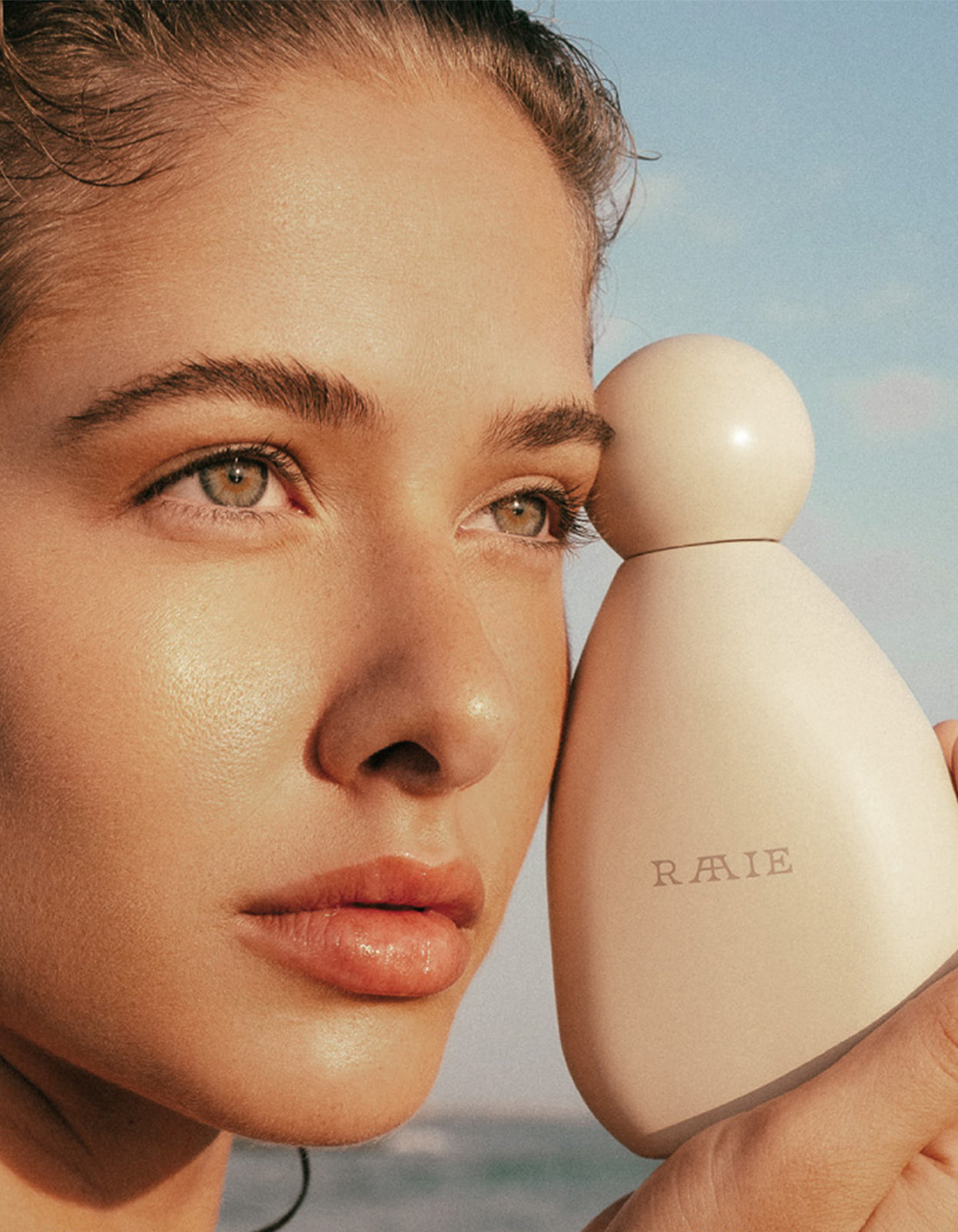 Golden Nectar Manuka Honey Enzyme Cleanser - Golden