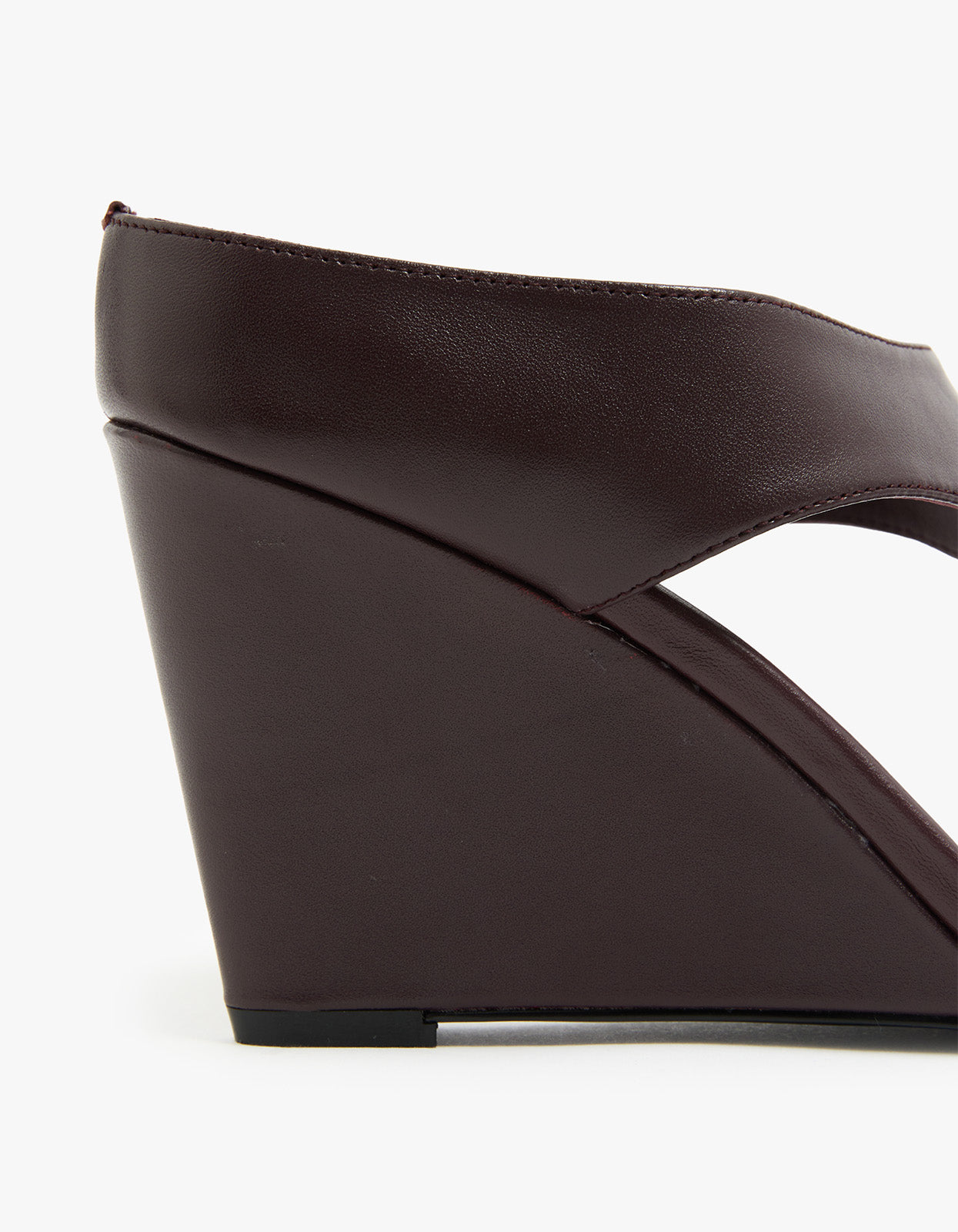 Yvie Wedge - Plum Brown