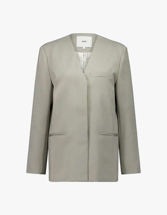 Ilona Blazer - Clay