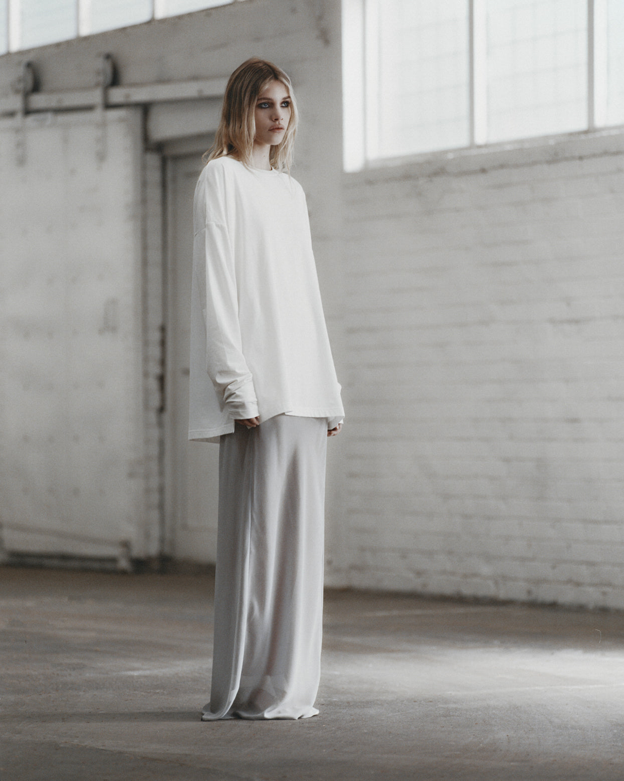 Long Sleeve Drop T-Shirt - White