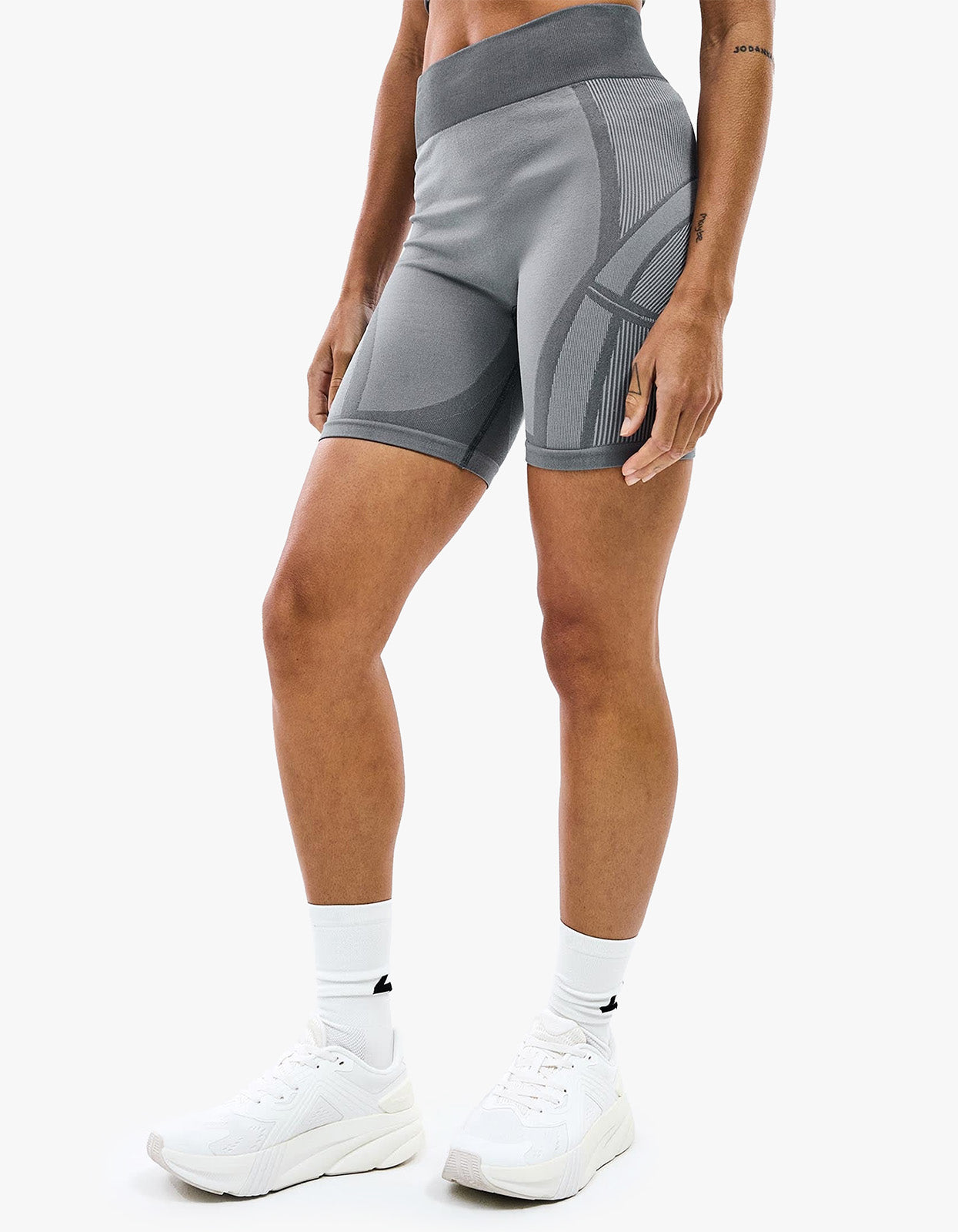 247 Hydro Seamless Training Short - Ice Grey