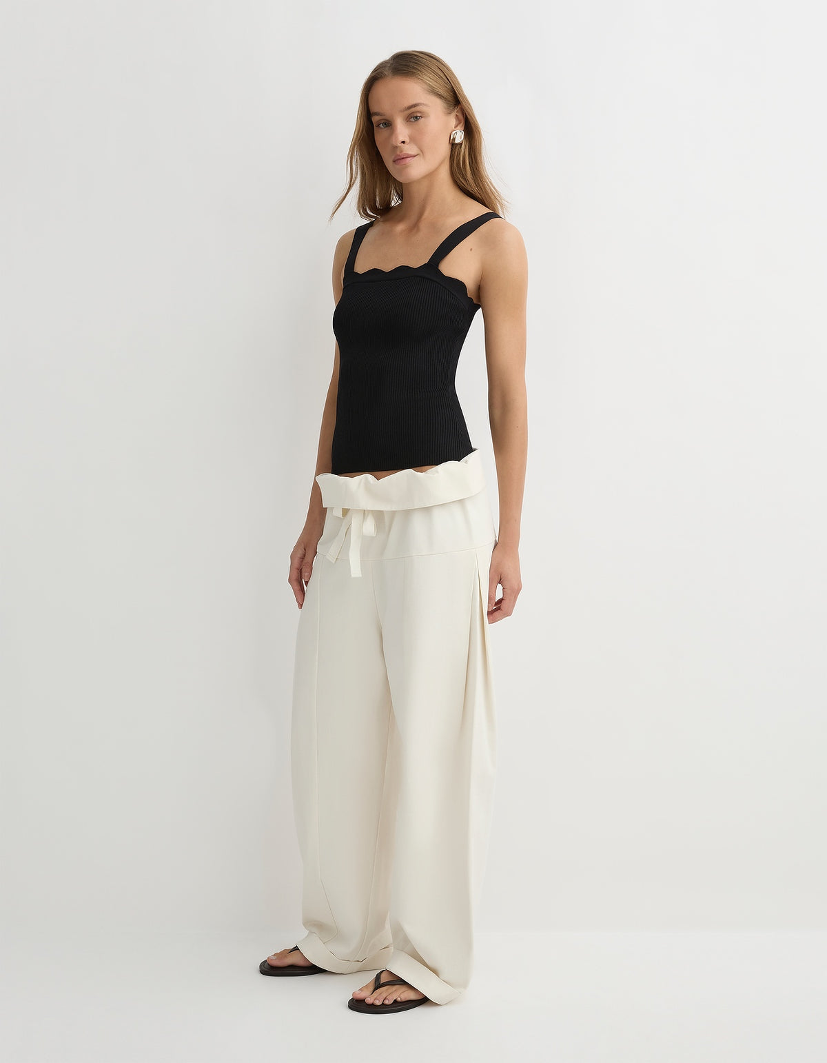 The Fen Knit Tank - Black
