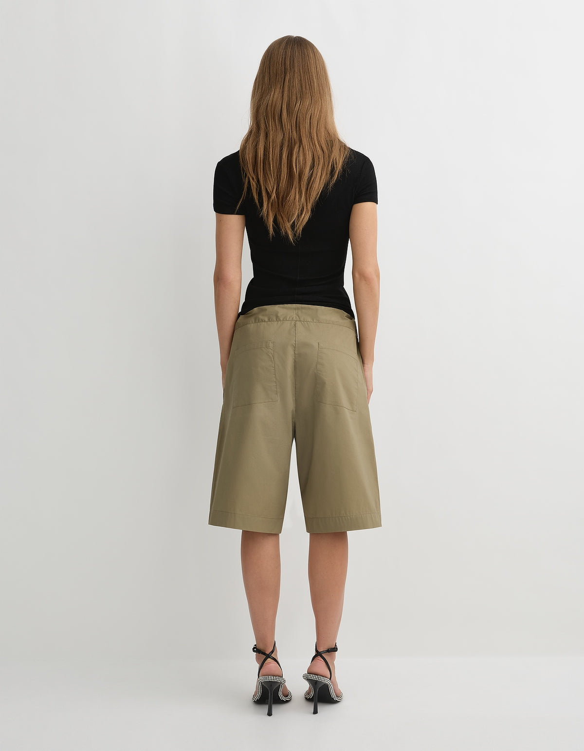 The Tyler Short - Truffle