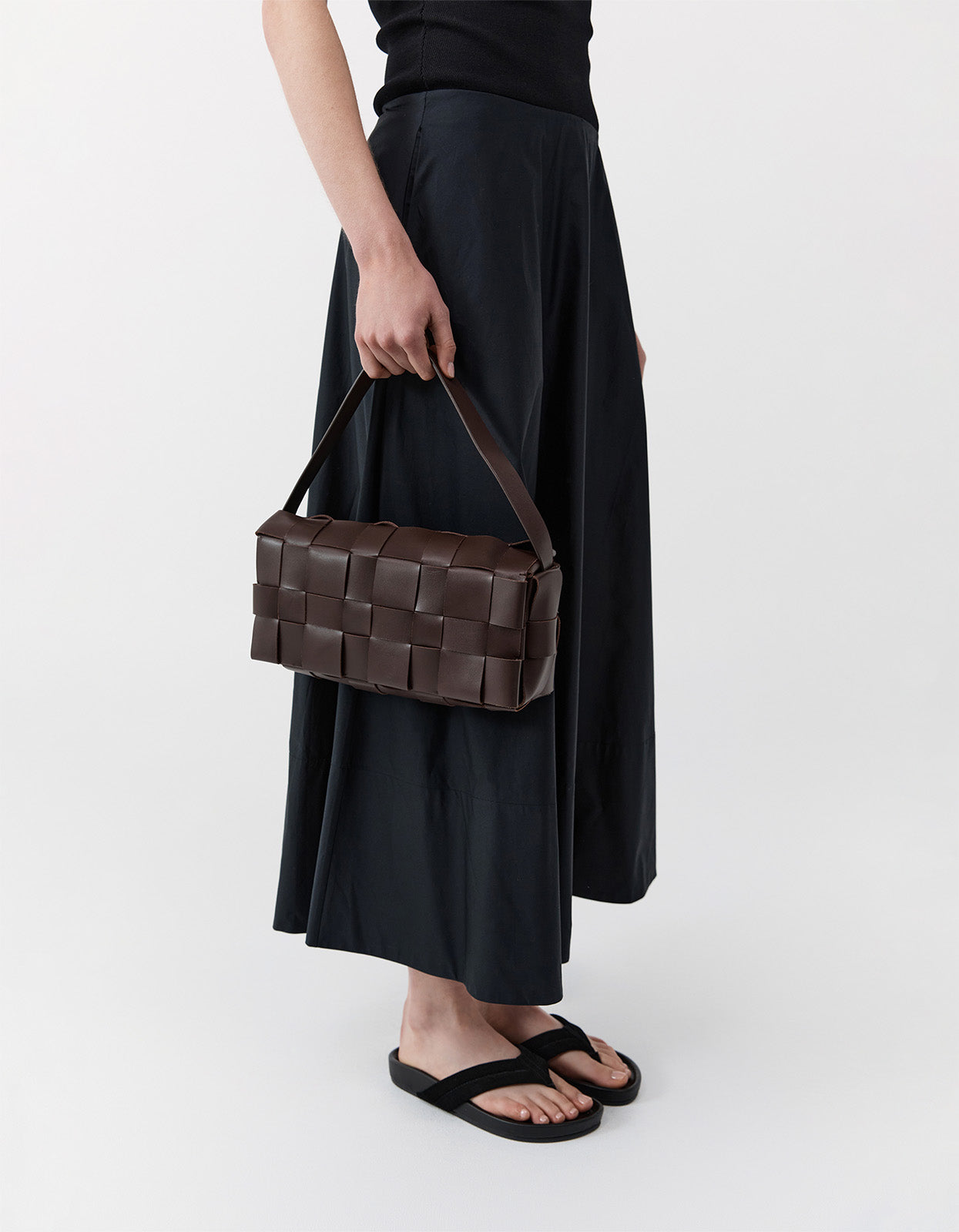 Woven Envelope Slim Tote Bag - Chocolate