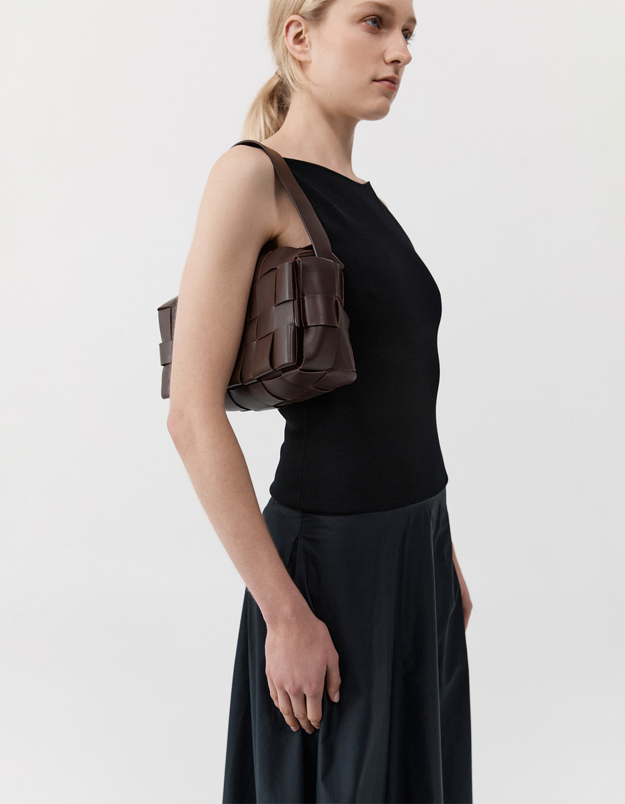 Woven Envelope Slim Tote Bag - Chocolate