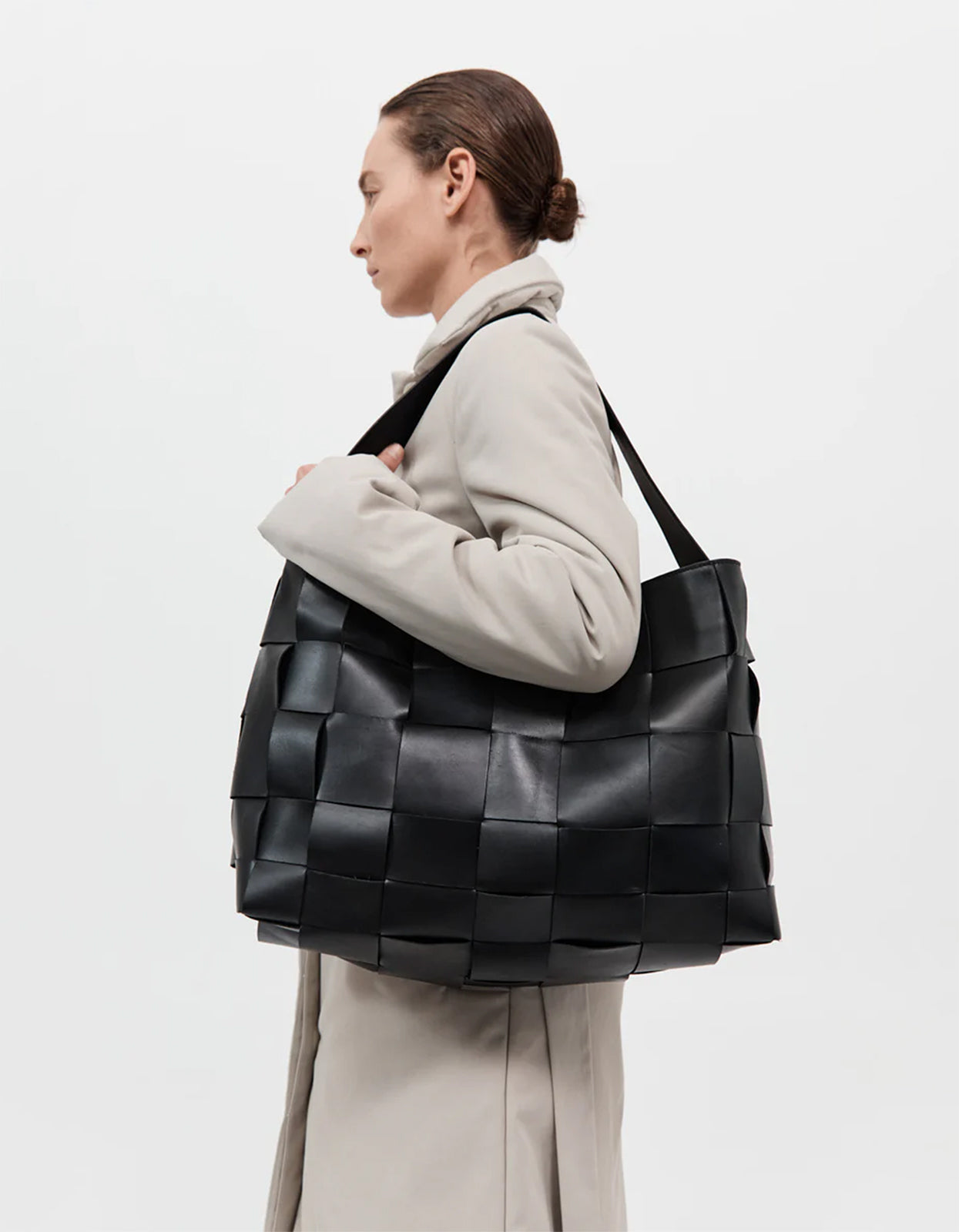 Woven Large Tote Bag - Black
