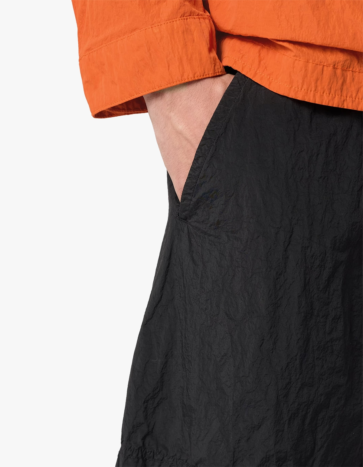 B100004 Shorts - Black