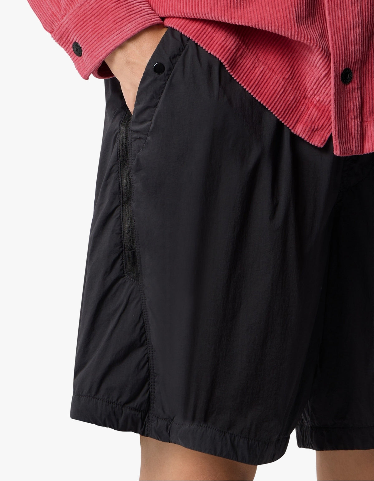 L100004 Shorts - Black