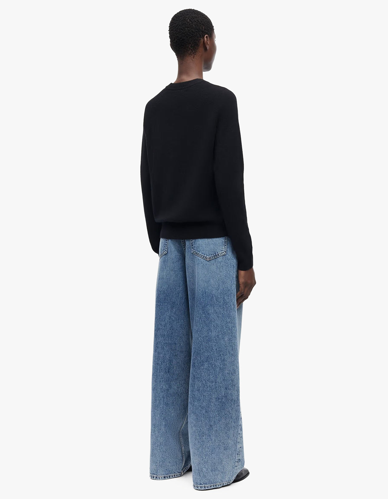 Boston O Neck Cashmere Knit 6304 - Black