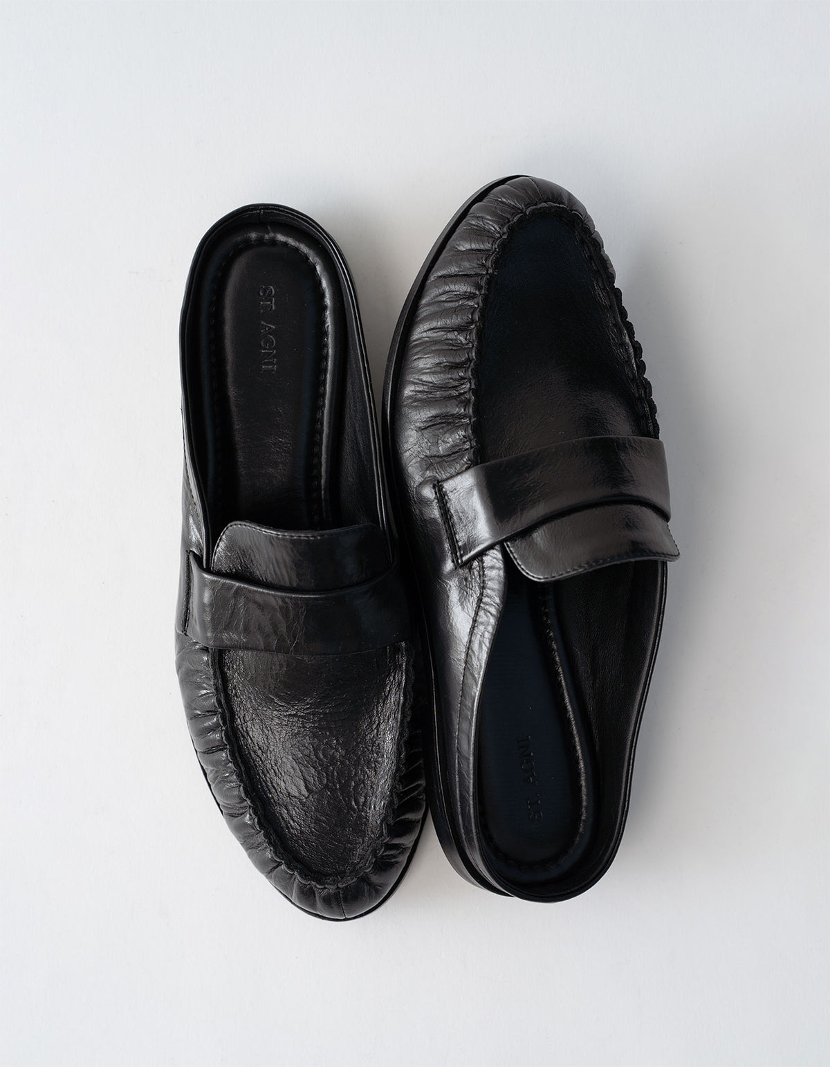 Oma Loafer - Black
