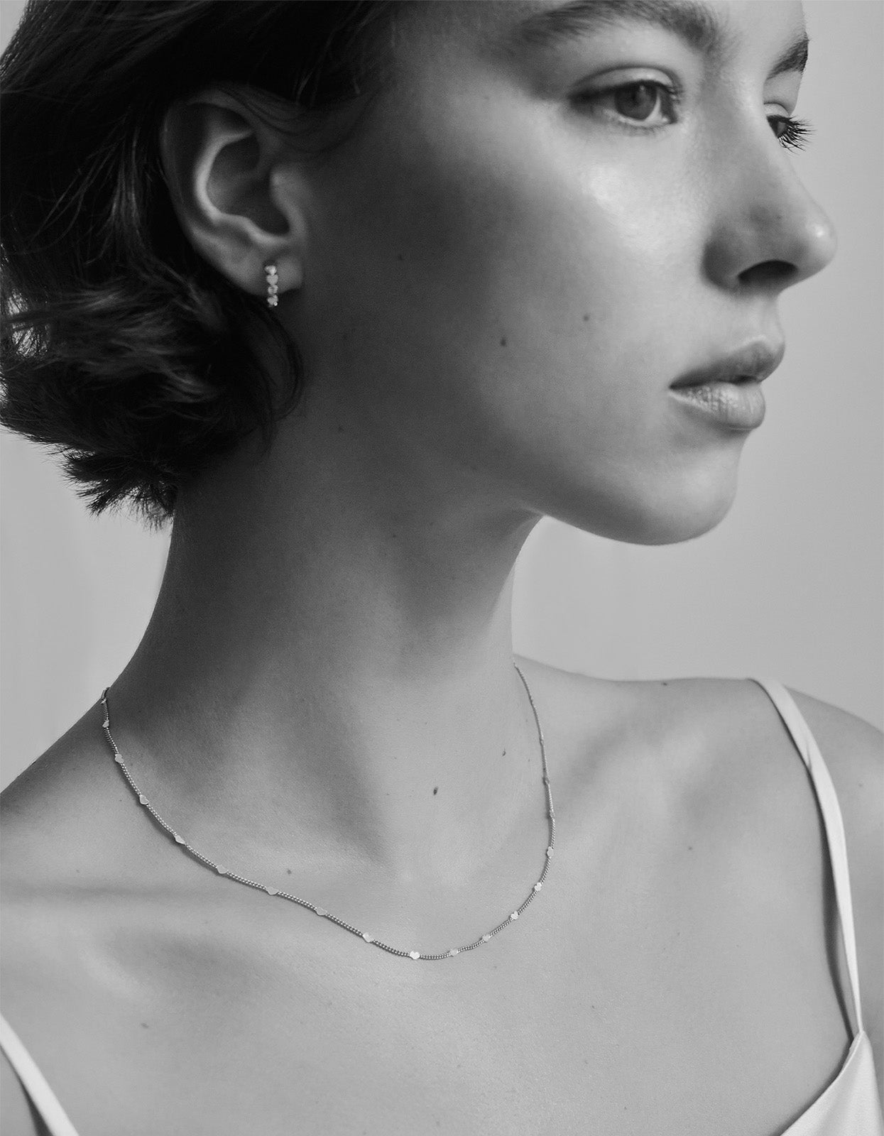 Fine Heart Chain Necklace - Silver