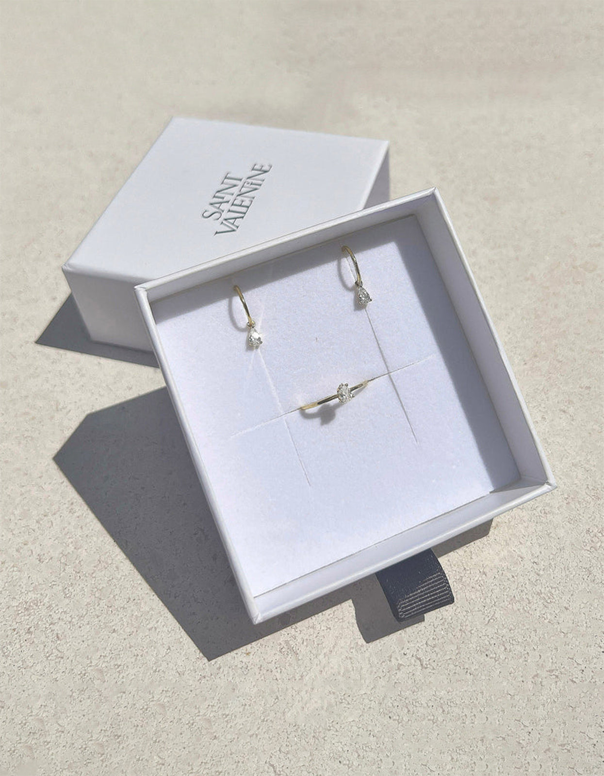 Valentine Mini Hoops - Gold