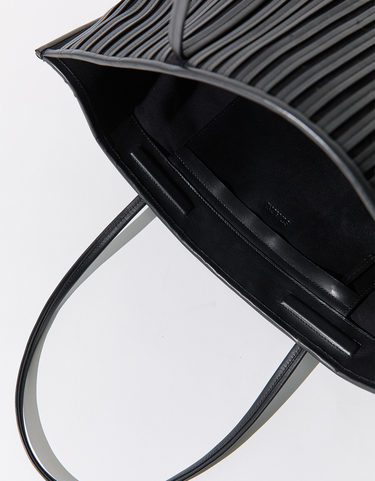 Linea Stitch Bateau Tote - Black