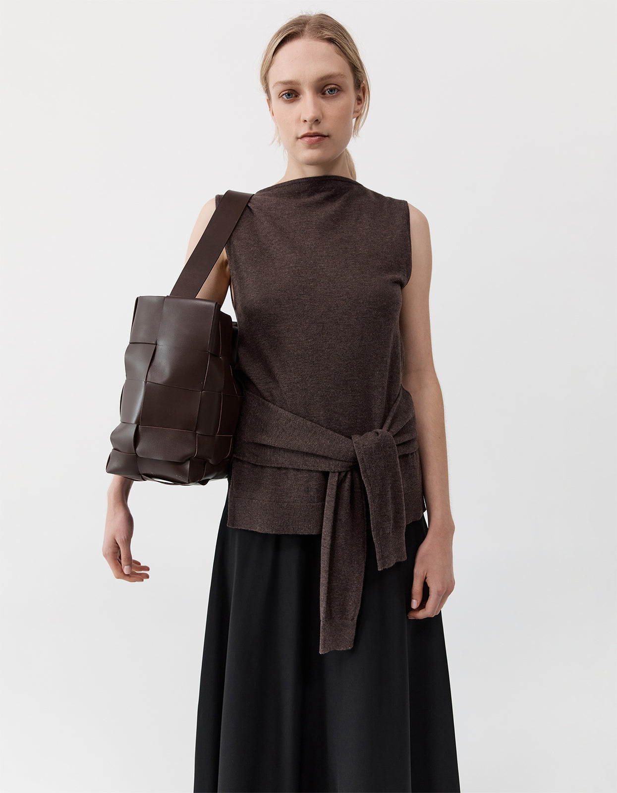 Woven Large Tote - Chocolate