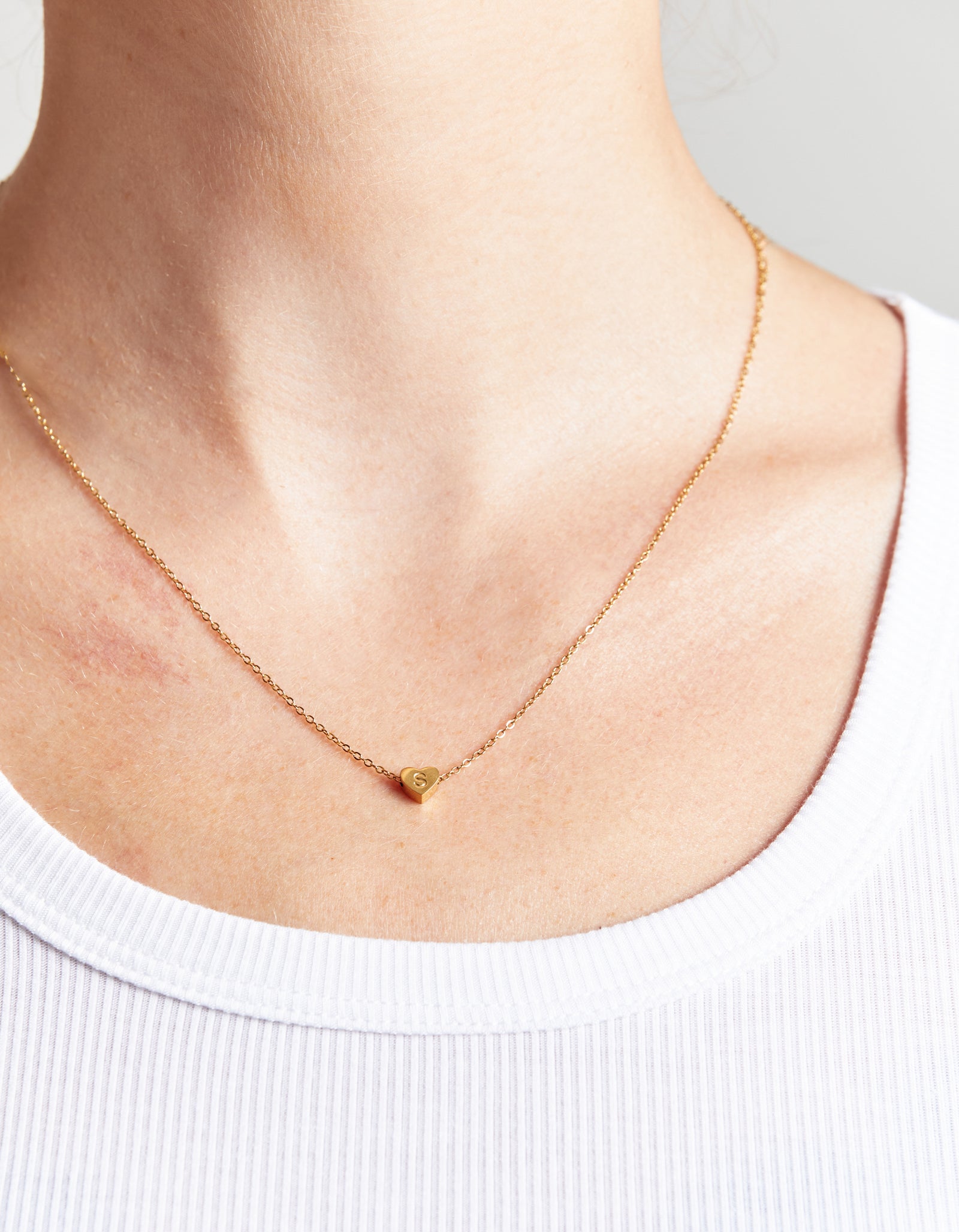 HEART INITIAL NECKLACE – Liza Echeverry Jewelry