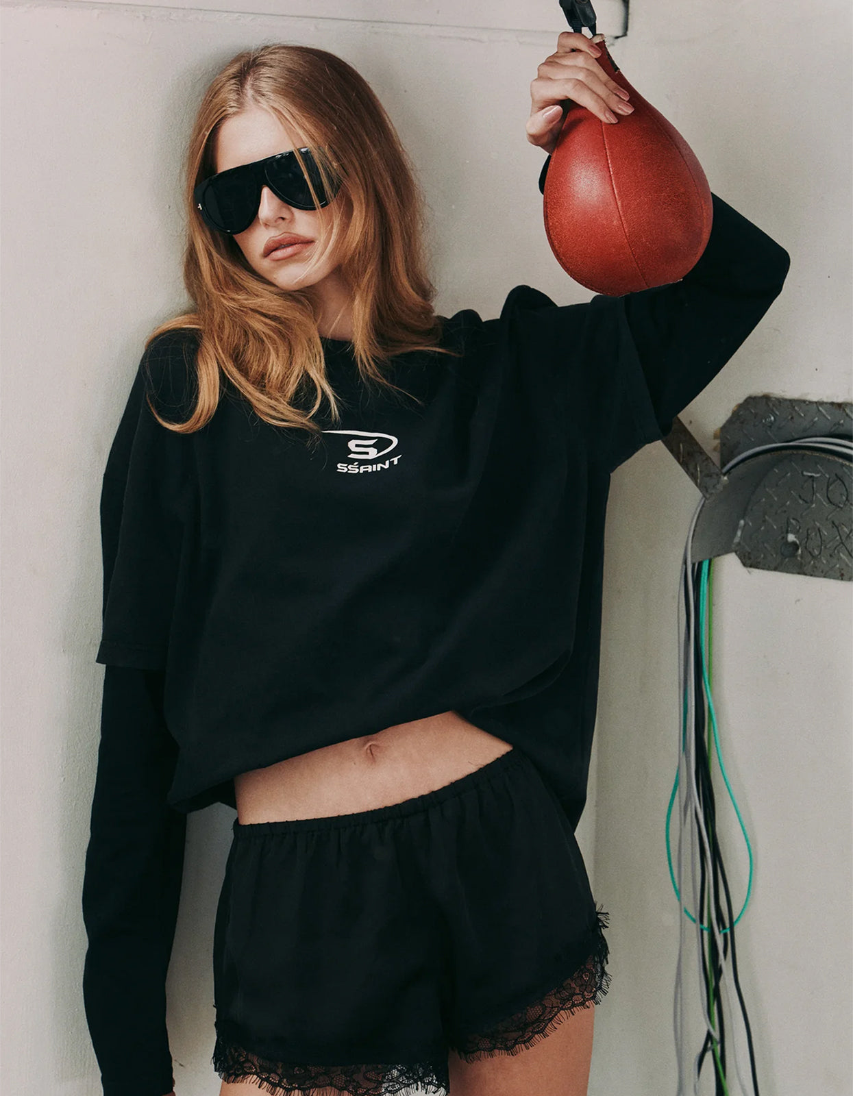 Round One Layered Tee - Vintage Black