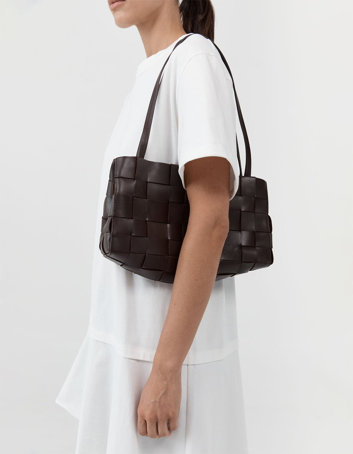 Slim Woven Tote Bag - Chocolate