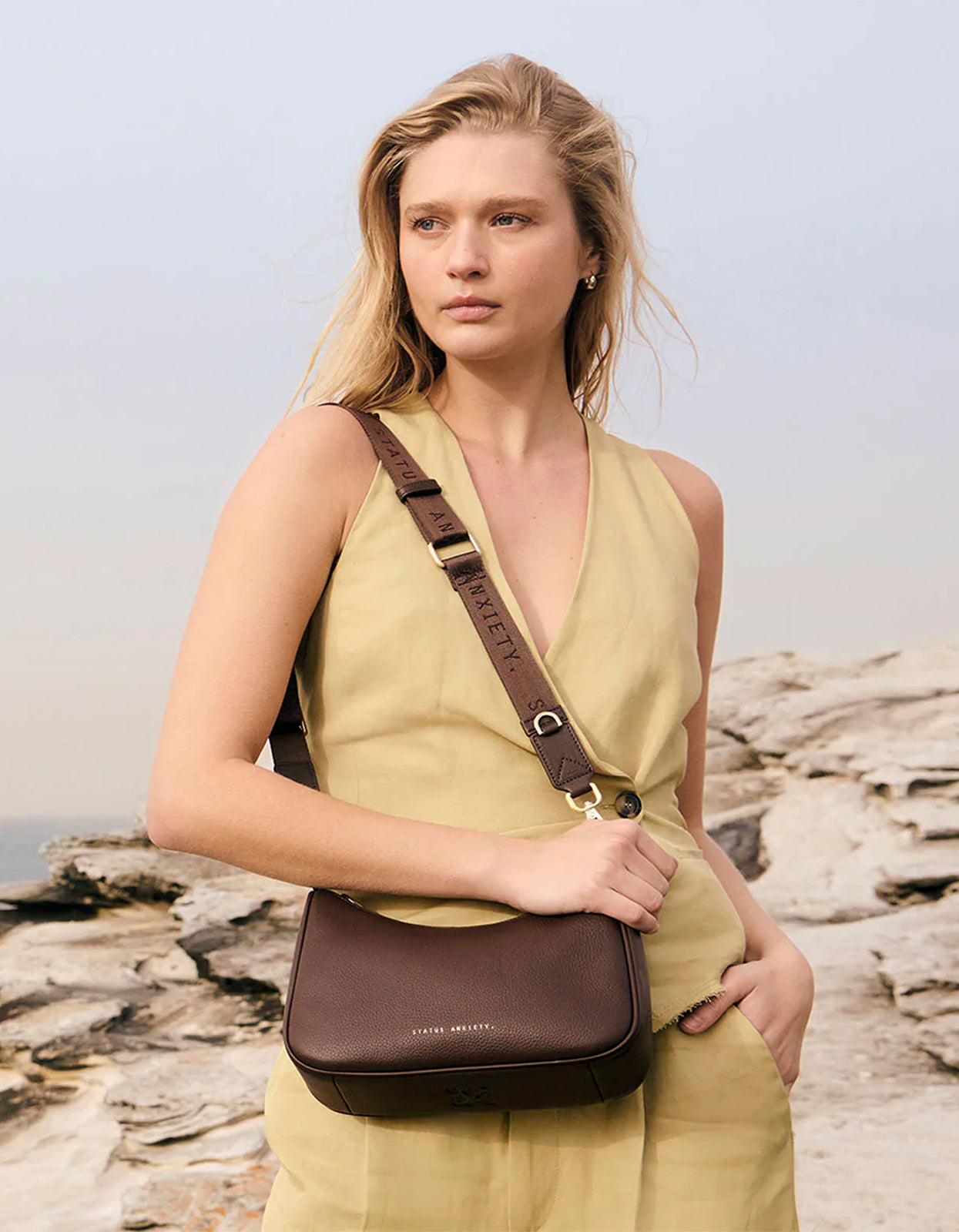 Look Both Ways Bag - Cocoa/Brushed Gold