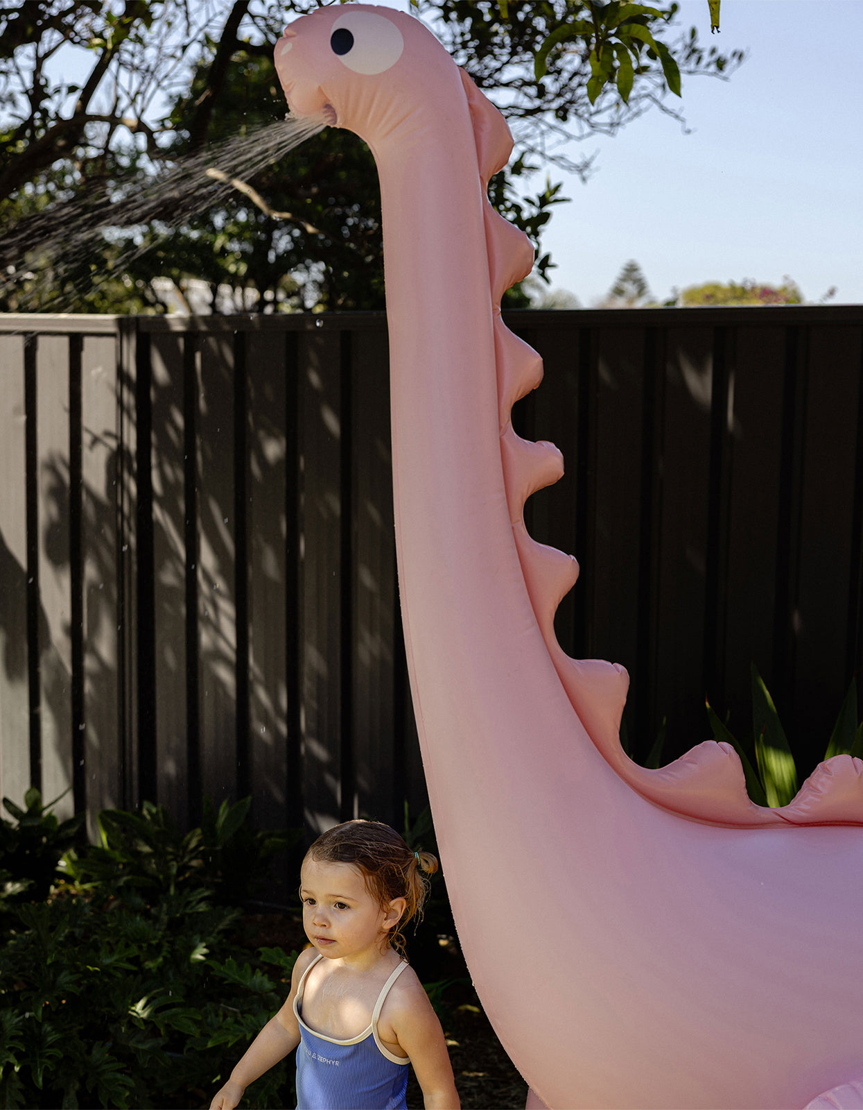 Dino Giant Sprinkler - Into The Wild Pink