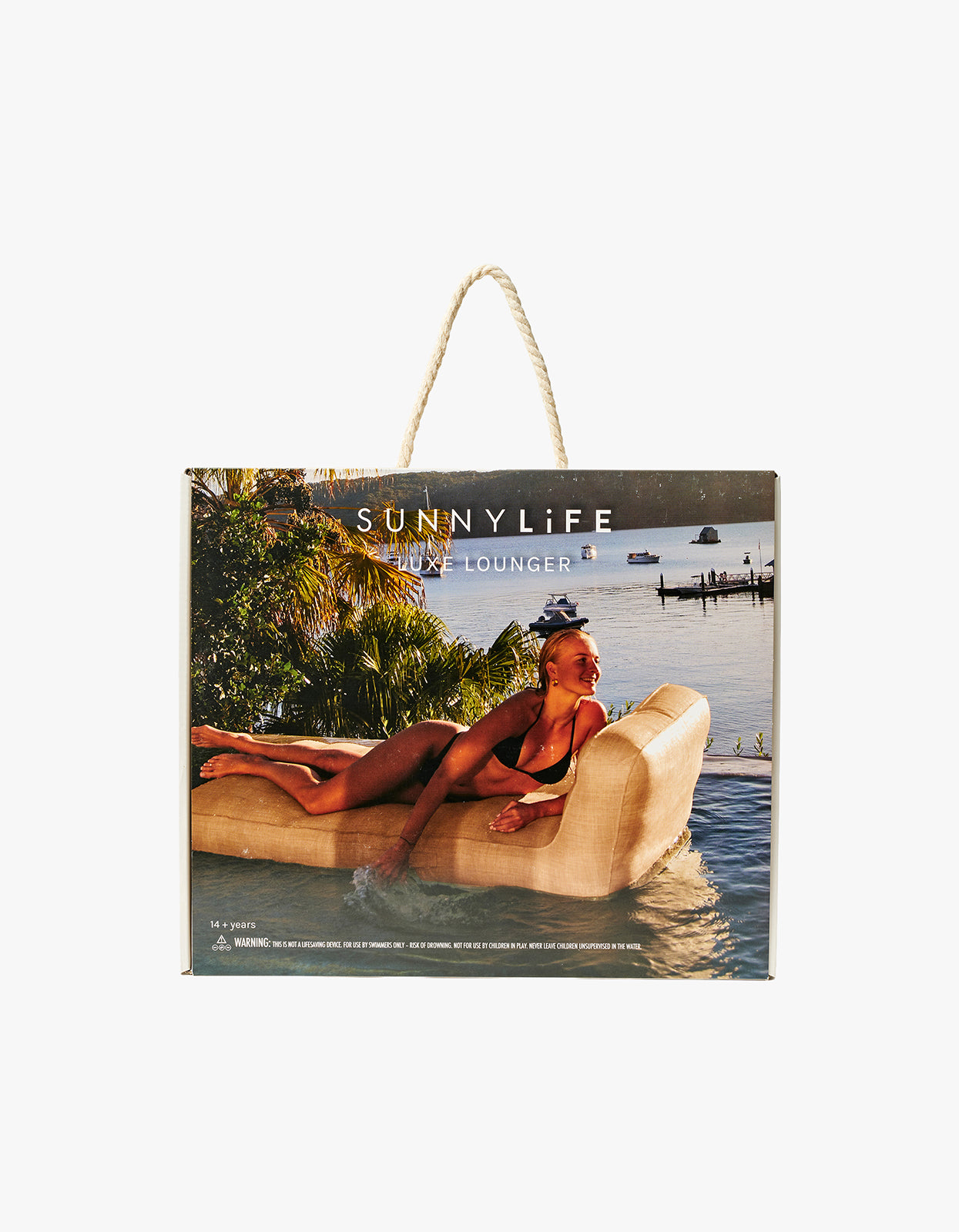 Luxe Lounger - Tierra Rattan