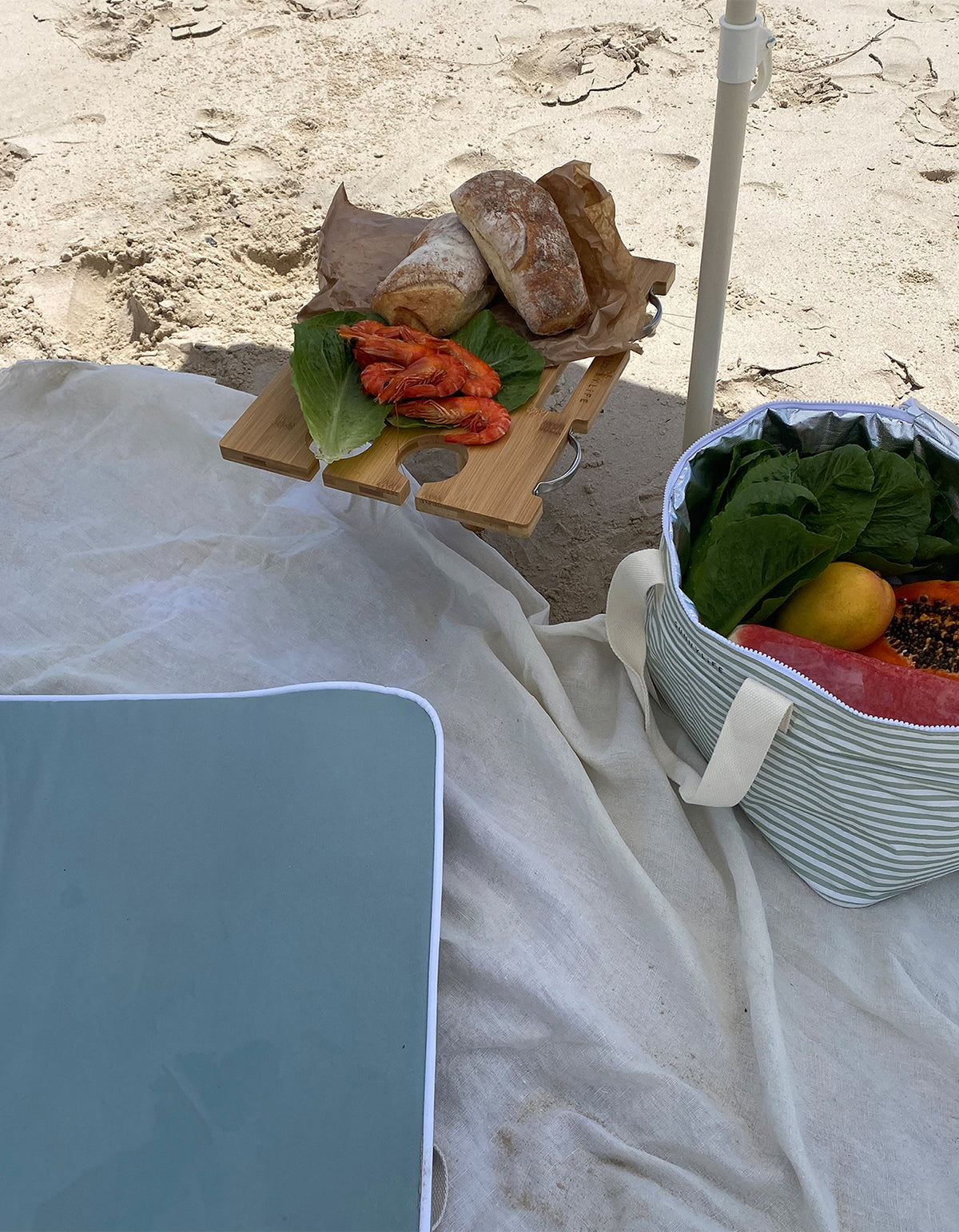 Portable Picnic Table - Le Weekend Natural