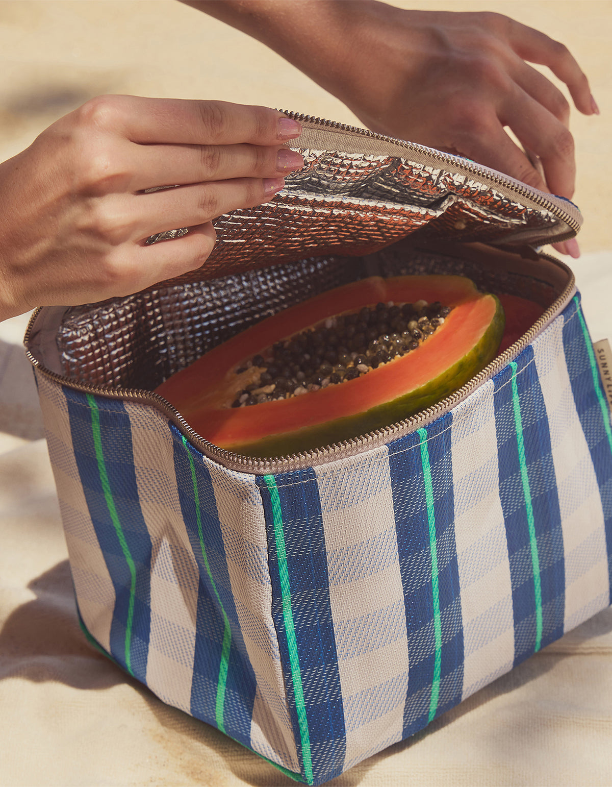 Recycled Nylon Lunch Cooler Bag - La Mer Blue Neon