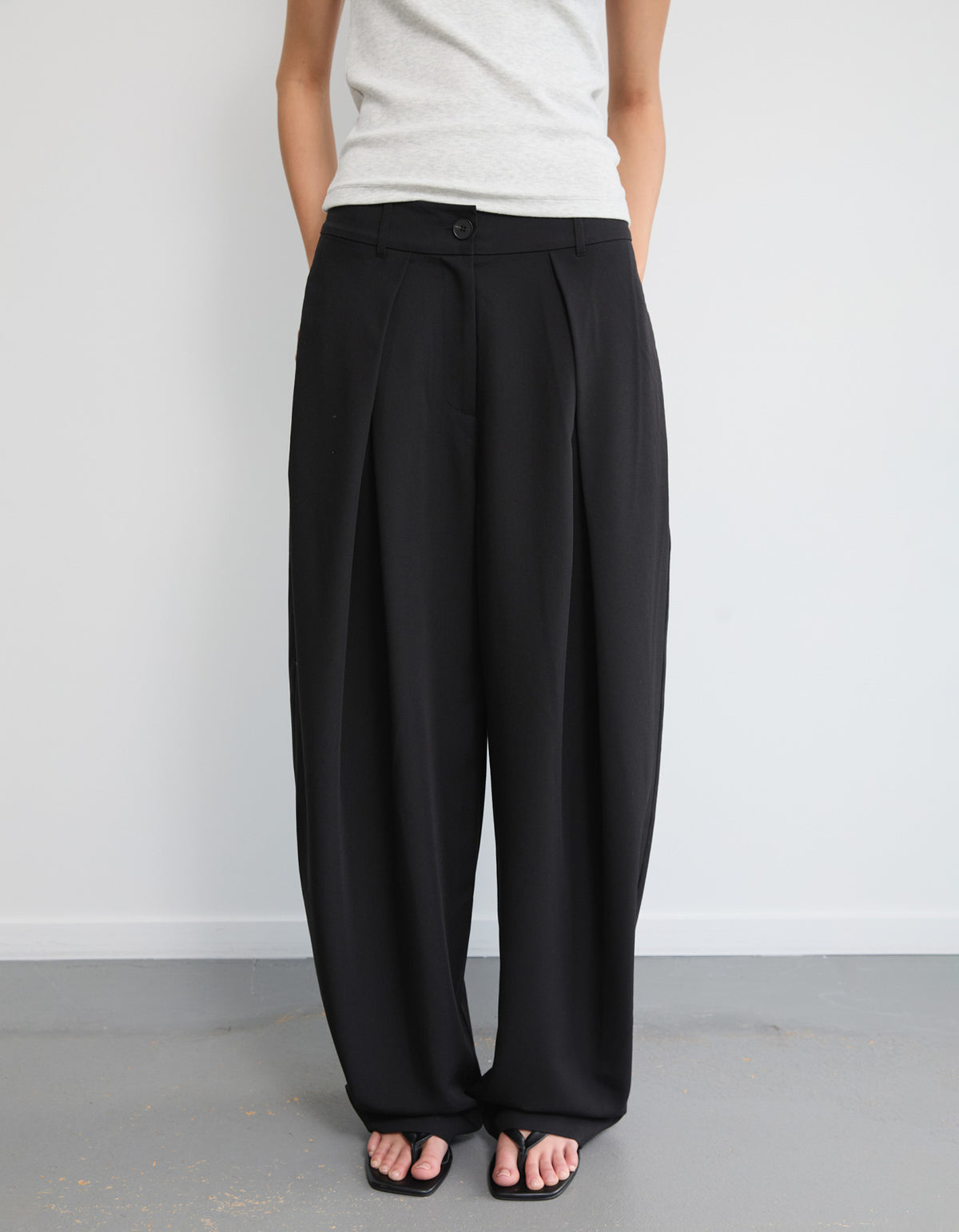 Theo Pant - Black