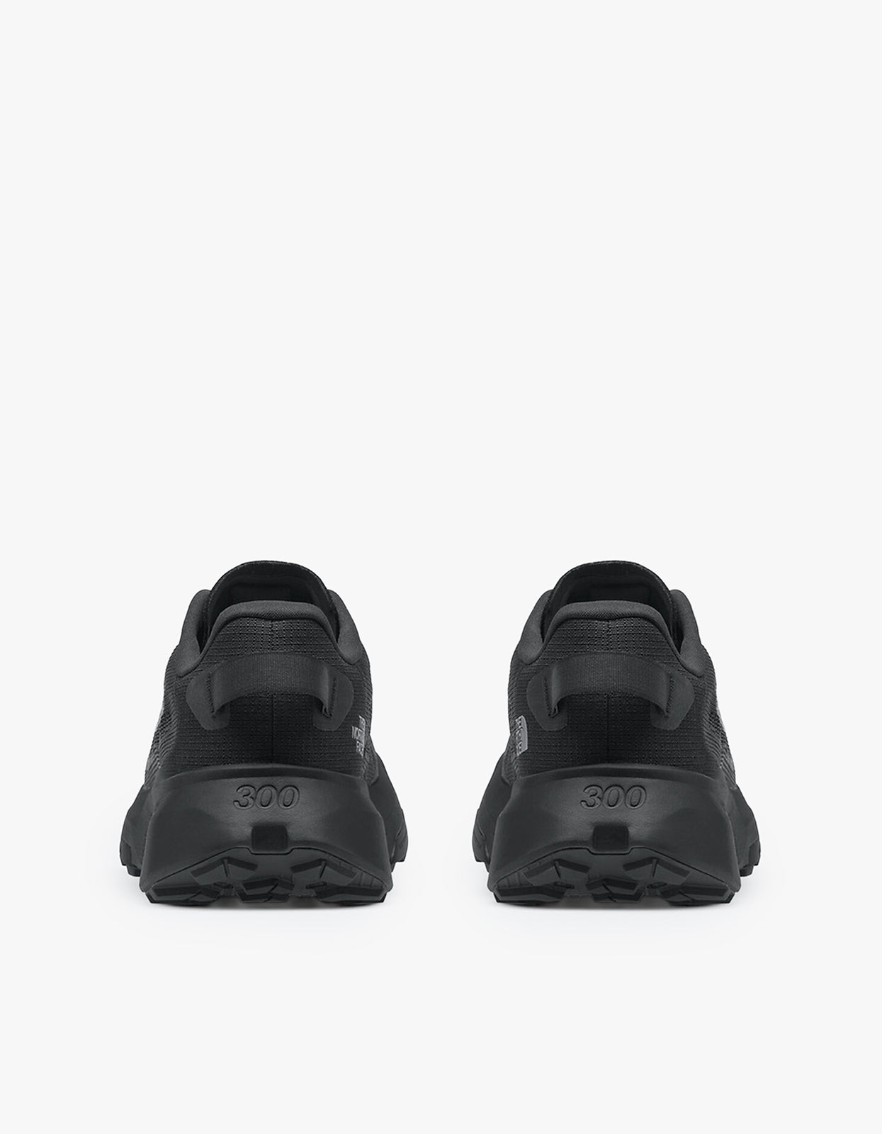 Mens Altamesa 300 V2 - TNF Black/TNF Black