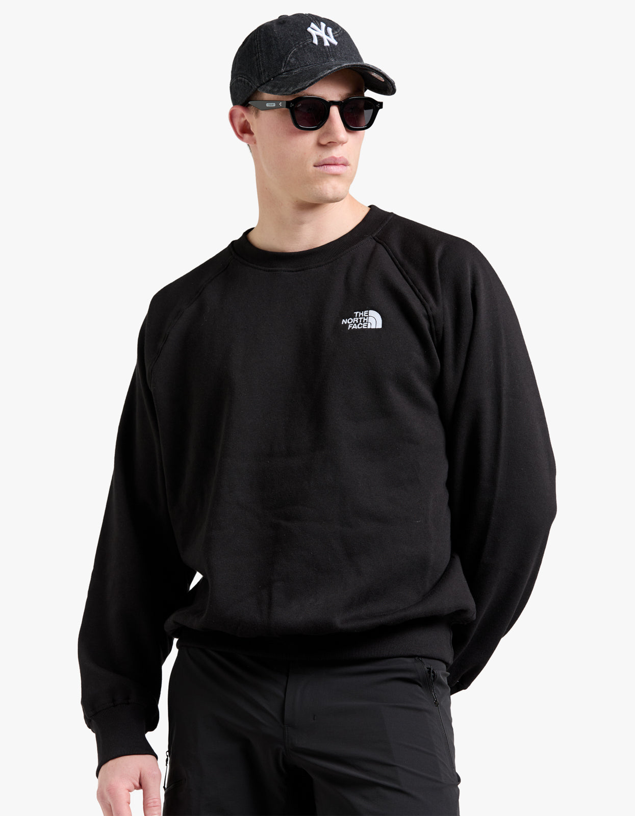 Evolution Crewneck Sweat - TNF Black/TNF White