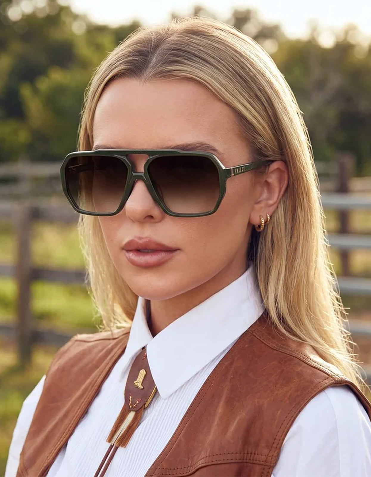 El Rodeo Sunglasses - Army Green / Brown Gradient Lens