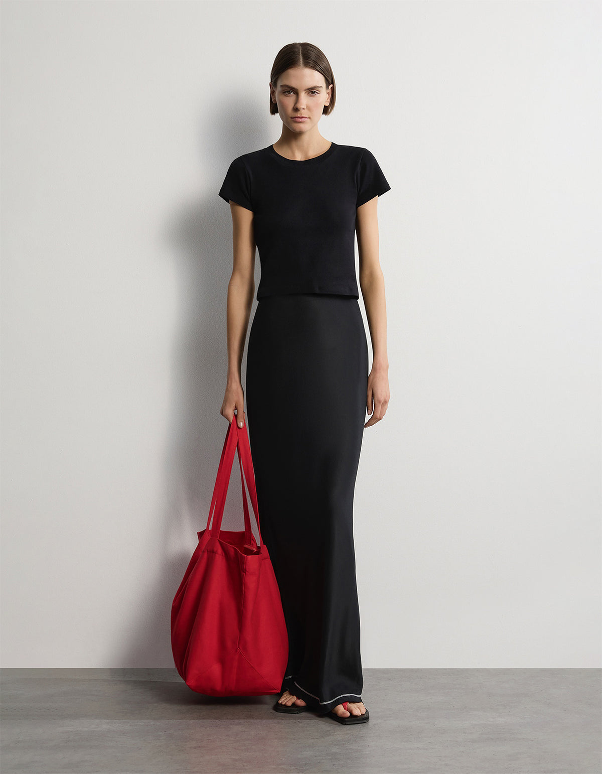 The Noa Skirt - Black