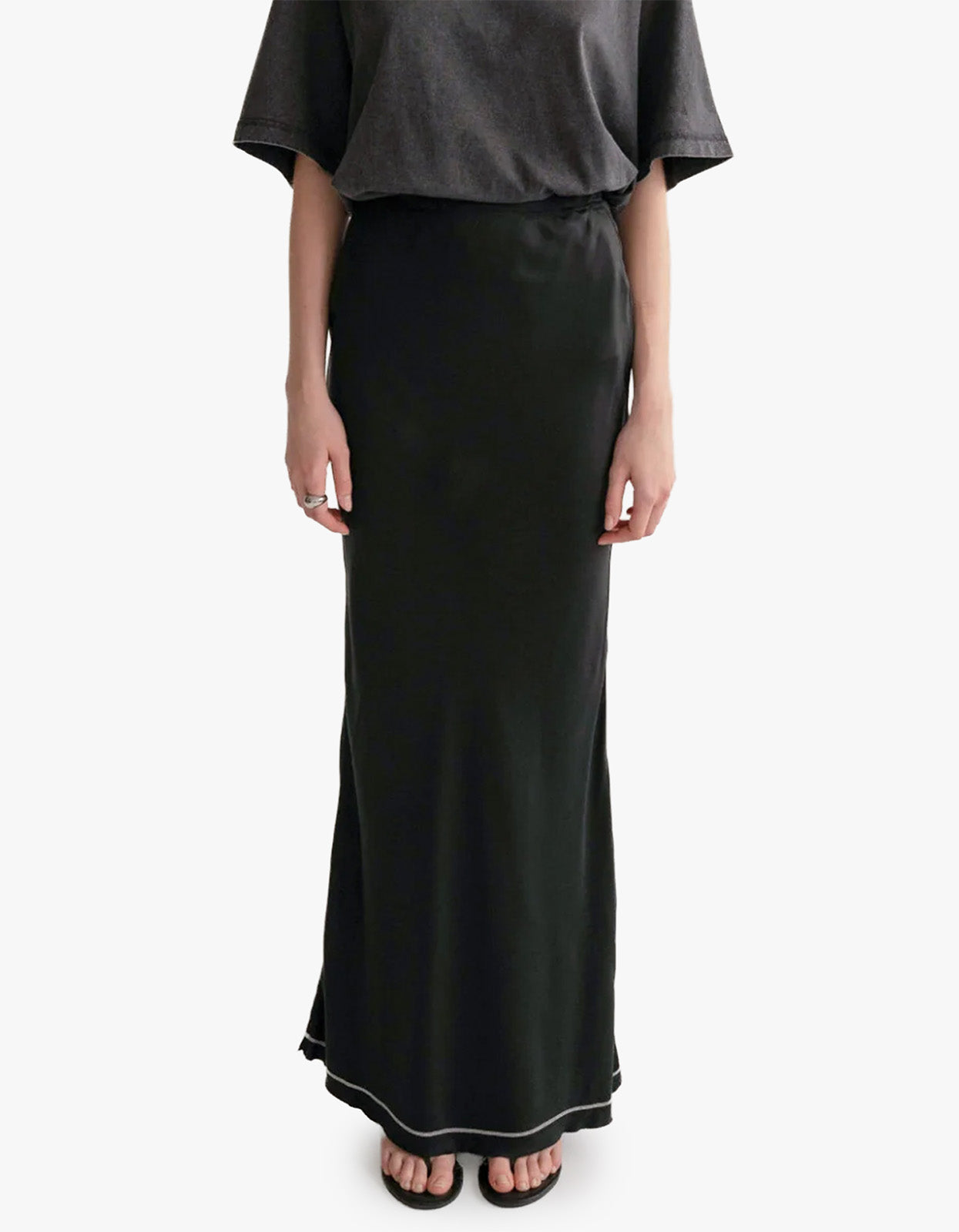 The Noa Skirt - Black