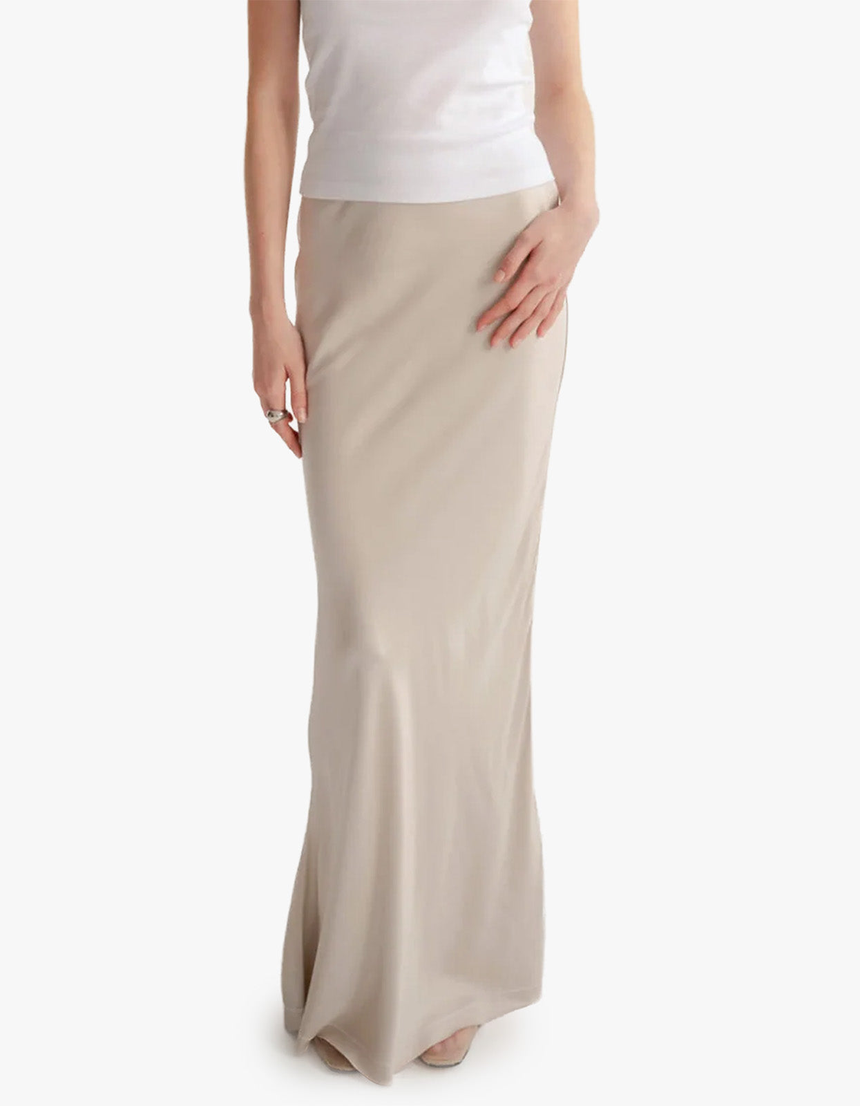 The Noa Skirt - Nude