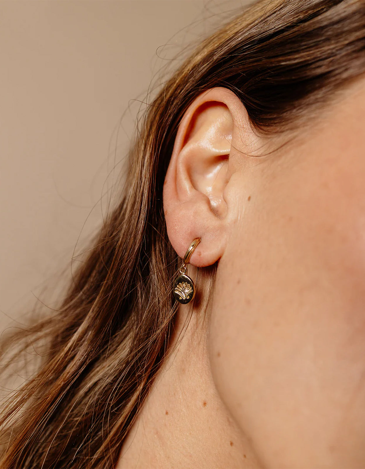 Secret Society Of Shell Lovers Earrings - Gold