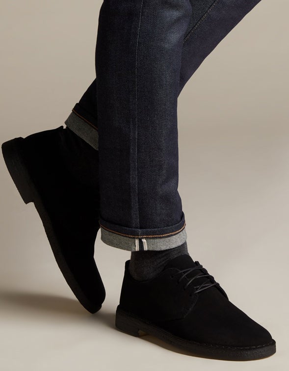 Clarks desert london black on sale suede